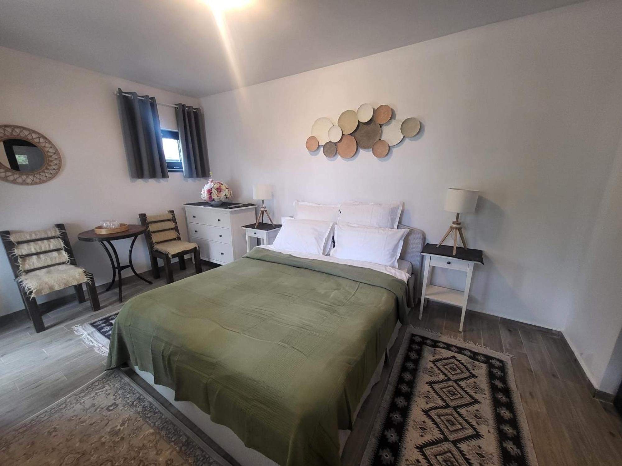 Pensiunea Casa Dacilor Podeni Bagian luar foto